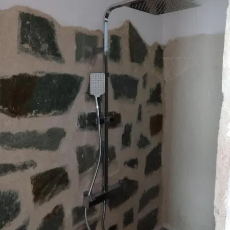 Efi -the Old Stone Barn דירה
